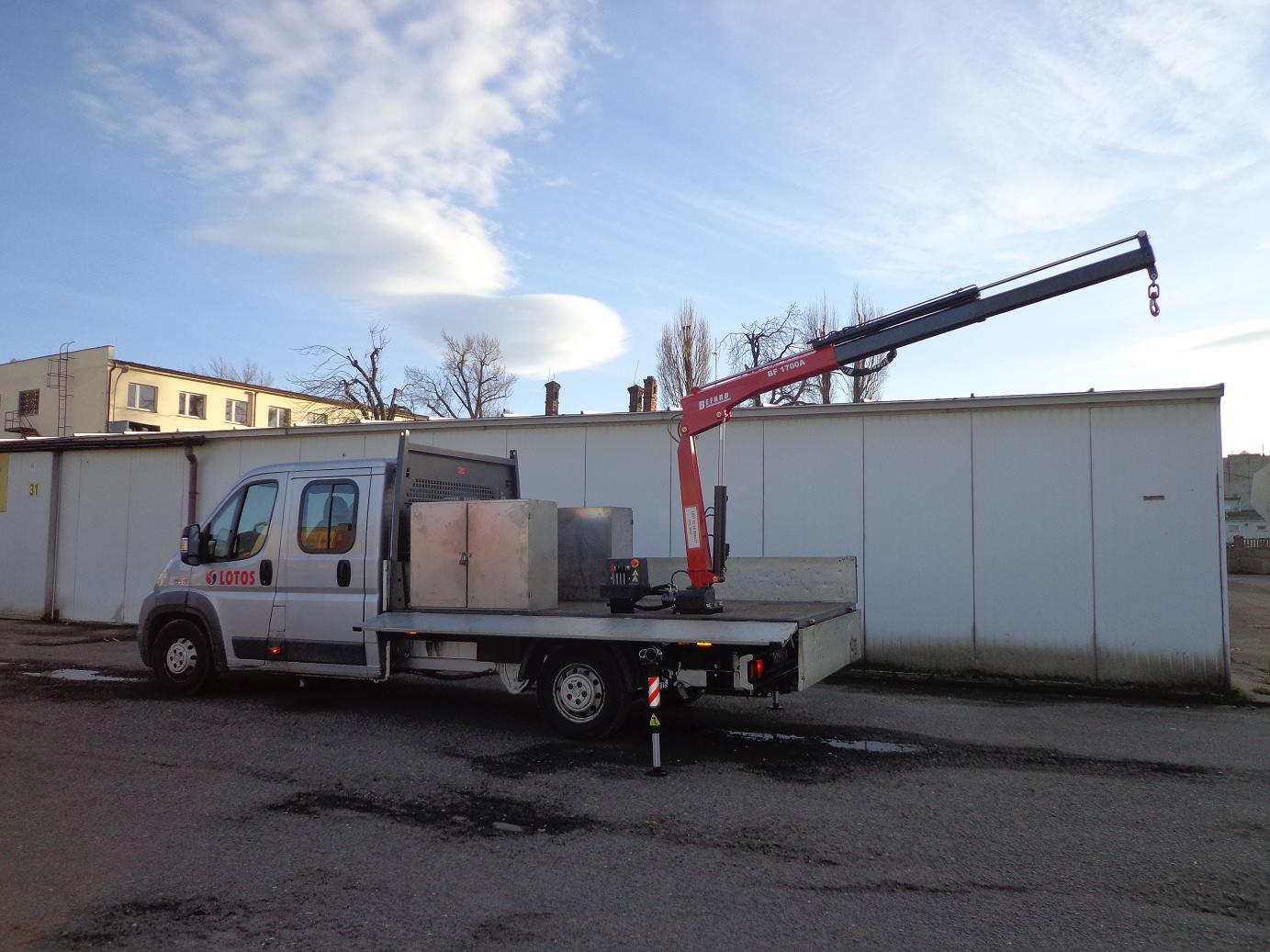 Żuraw HDS Befard na Fiat Ducato
